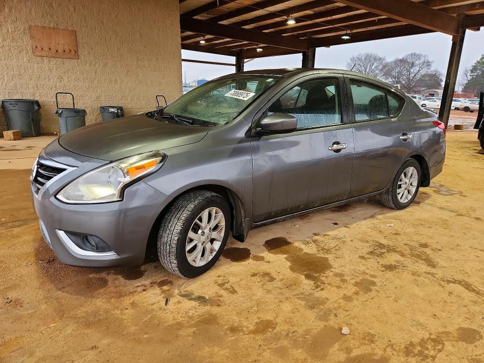2019 Nissan Versa s