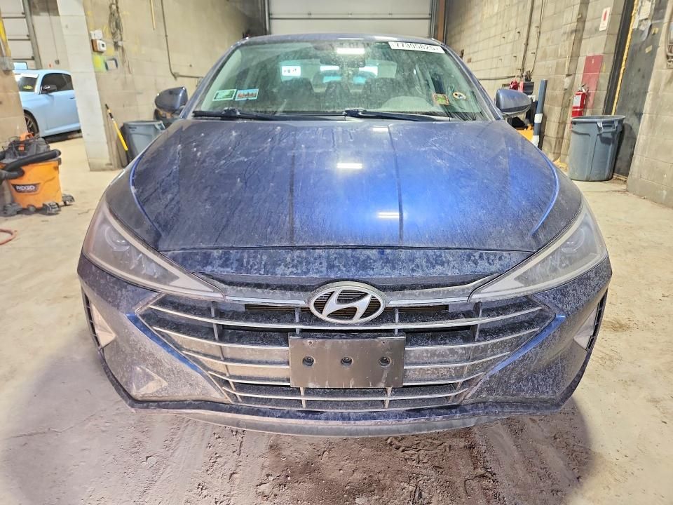 2019 Hyundai Elantra se