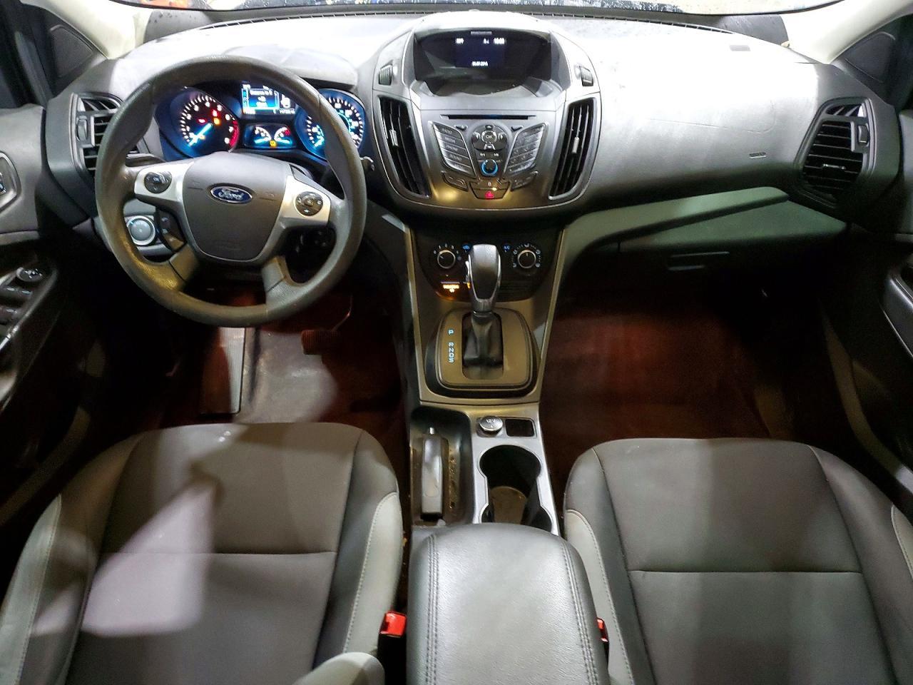 2016 Ford Escape s