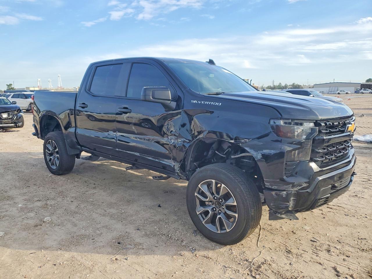 2023 Chevrolet Silverado C1500 Custom