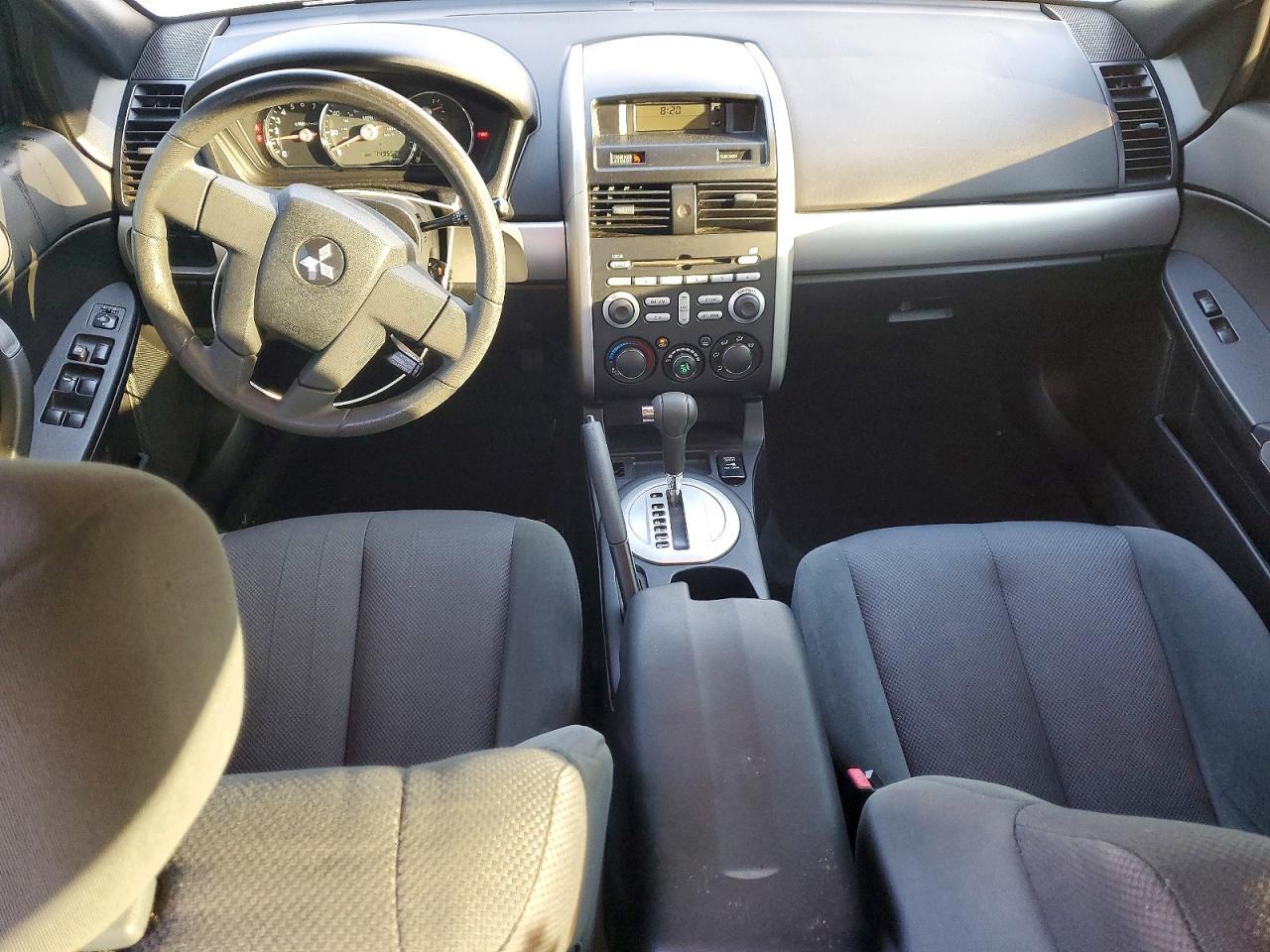 2006 Mitsubishi Galant es Medium