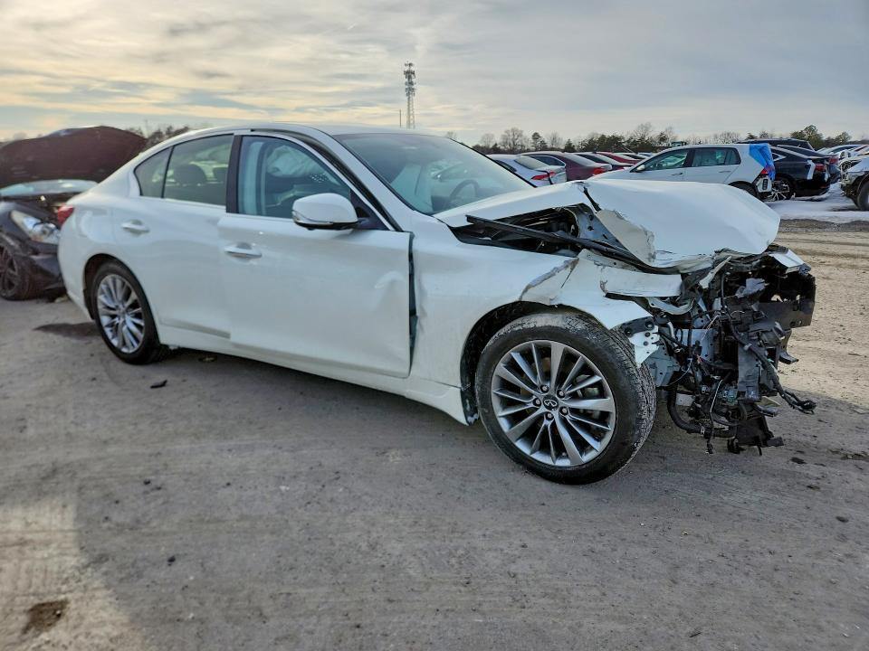 2022 Infiniti Q50 Luxe