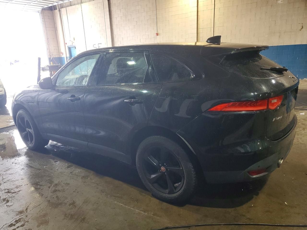 2017 Jaguar F-pace Prestige