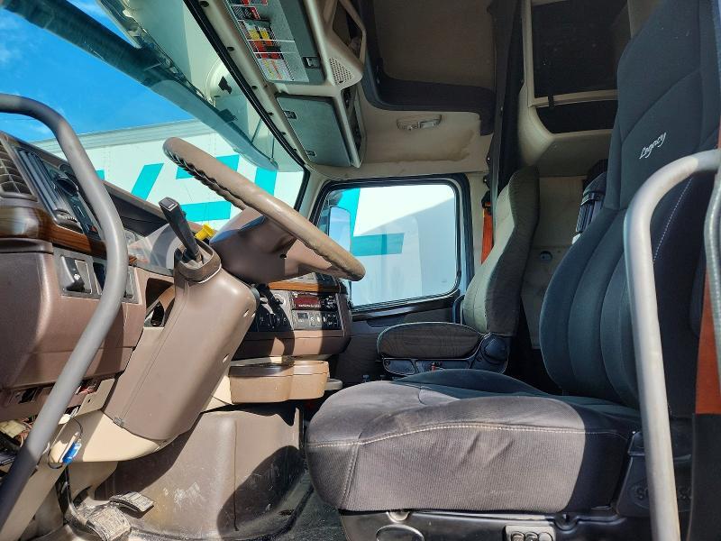 2016 Volvo VN VNL