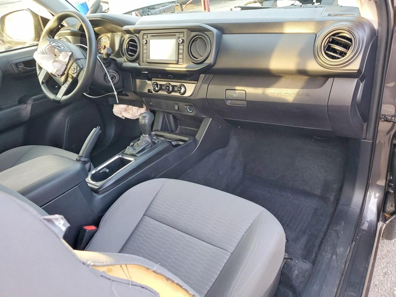 2018 Toyota Tacoma Access cab