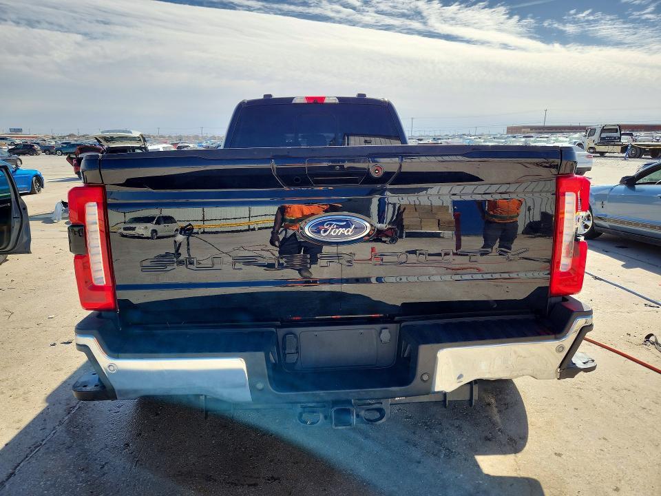 2023 Ford Super Duty F-350 W/D