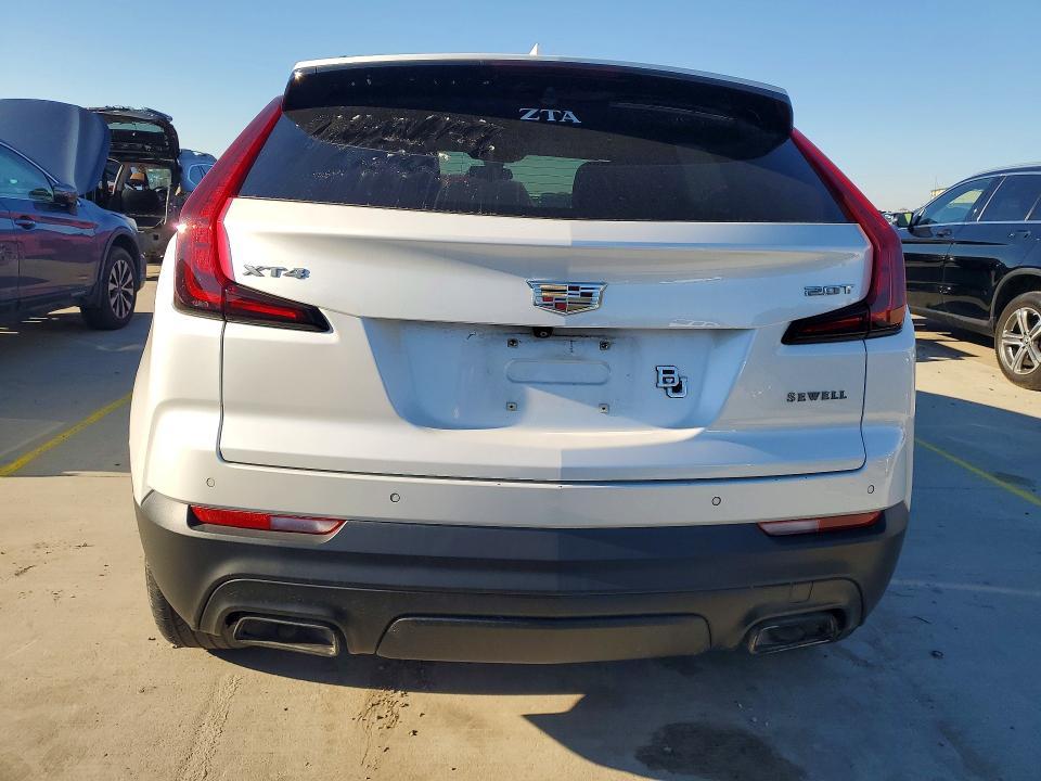 2019 Cadillac XT4 Luxury