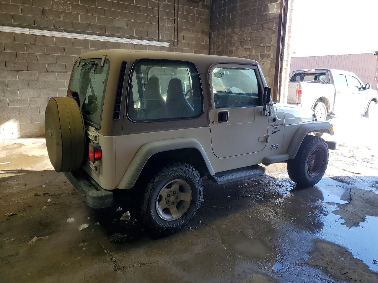 2001 Jeep Wrangler / tj Sport