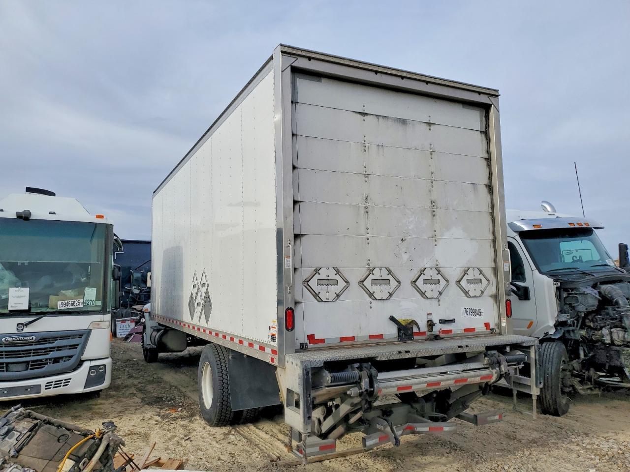 2022 International MV607 BOX Truck