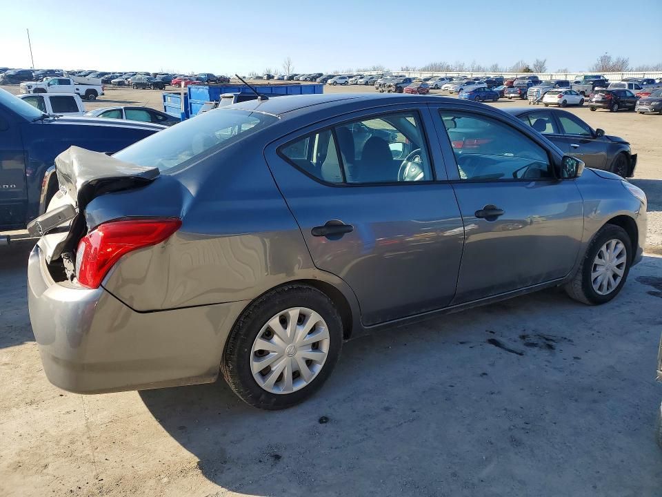 2016 Nissan Versa s