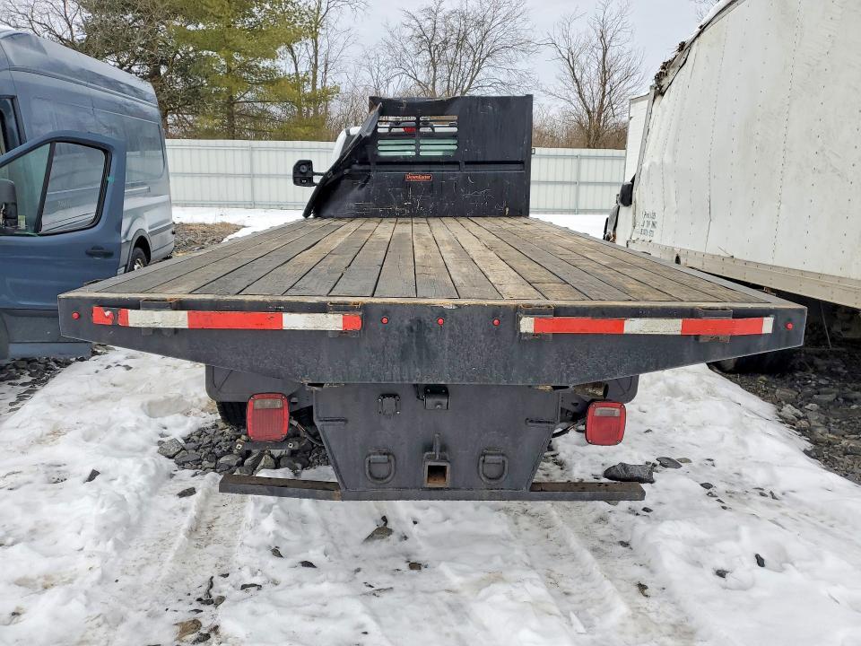 2024 Ford F600 Super Duty Flatbed Truck