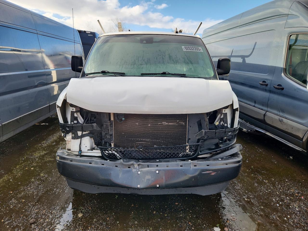 2020 Chevrolet Express G2500 Utility / Service van