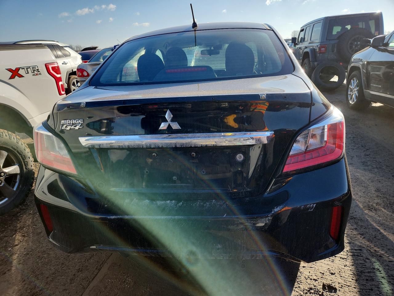 2021 Mitsubishi Mirage G4 es