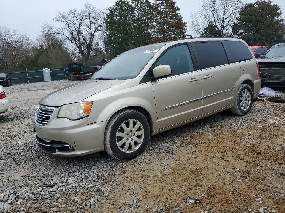 2013 Chrysler Town & Country Touring