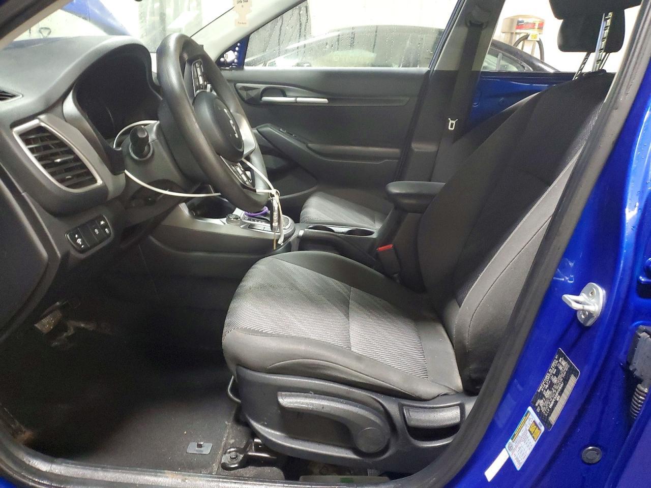 2023 KIA Seltos lx