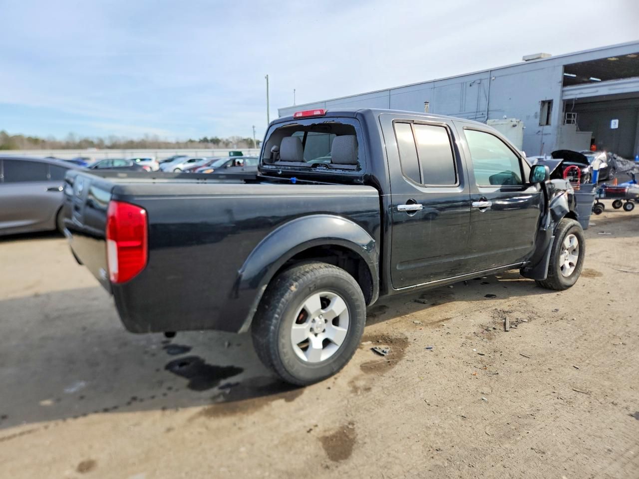 2005 Nissan Frontier Crew Cab LE