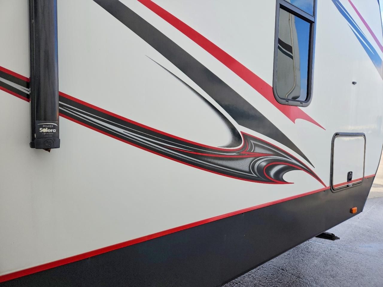 2018 Cruiser Rv Stryker Camper