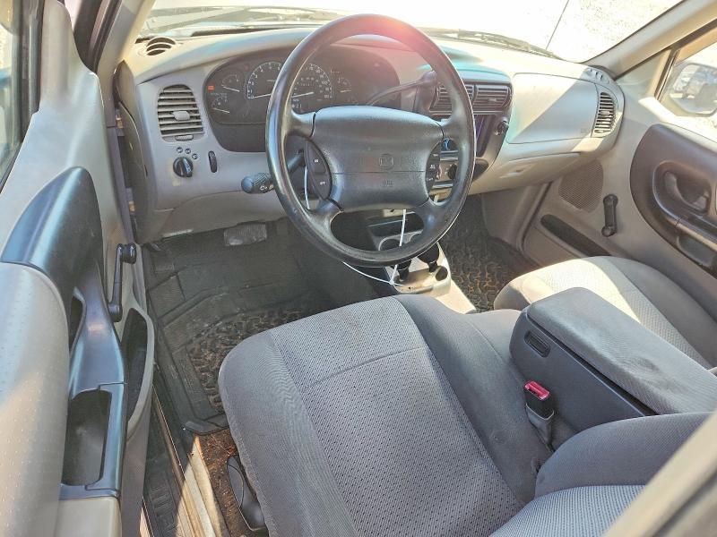 2000 Mazda B3000