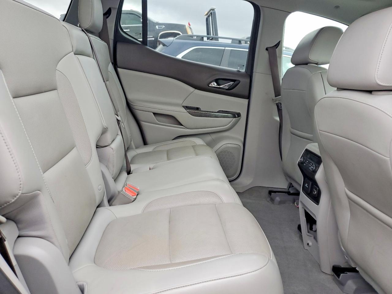 2018 GMC Acadia Slt-2