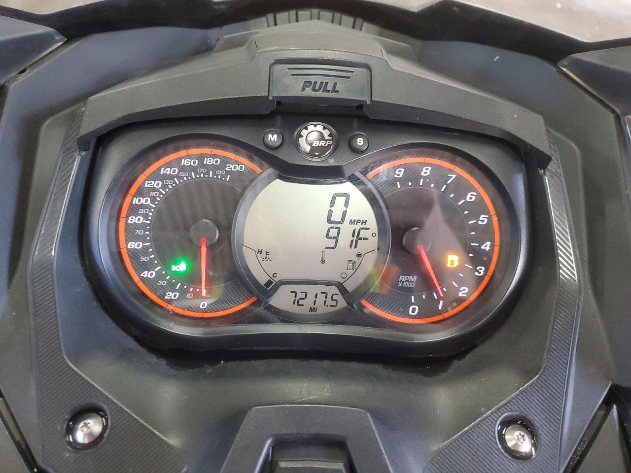 2016 Skidoo Renegade