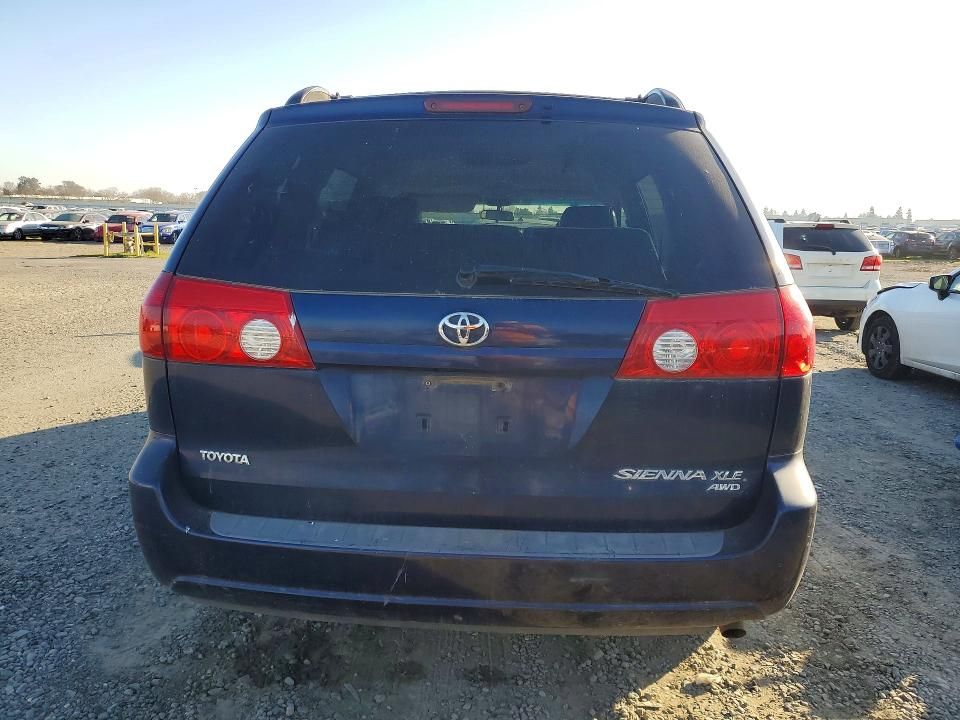 2006 Toyota Sienna xle