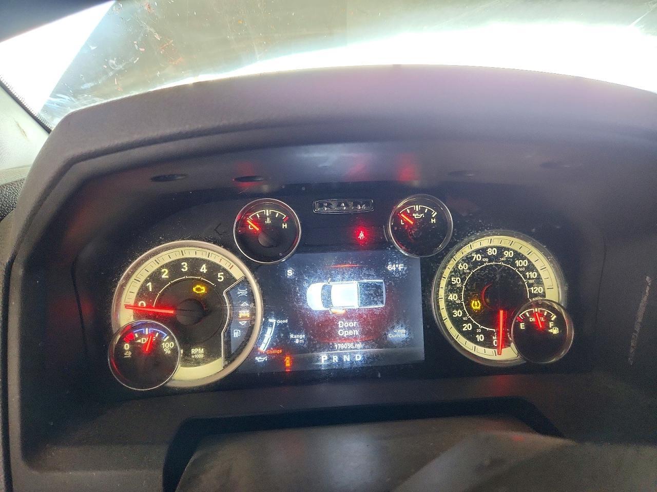 2015 Dodge RAM 1500 SLT