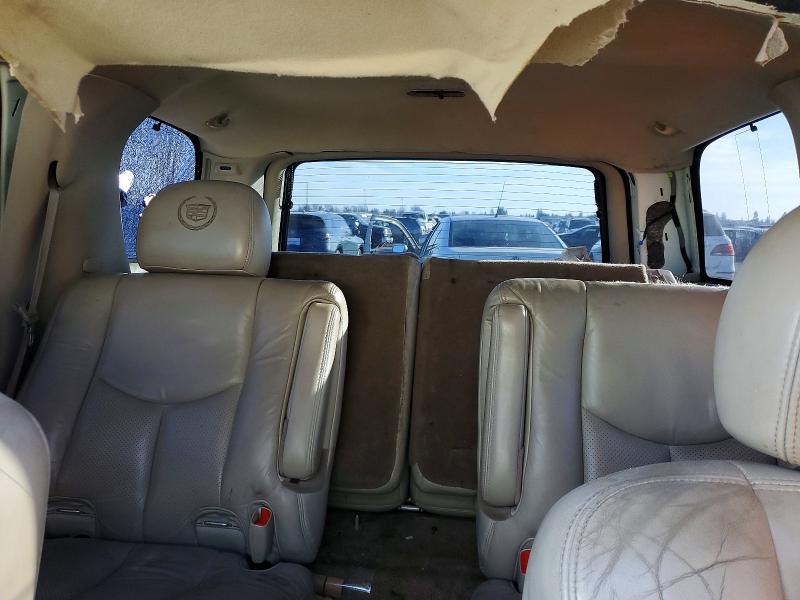 2003 Cadillac Escalade Luxury