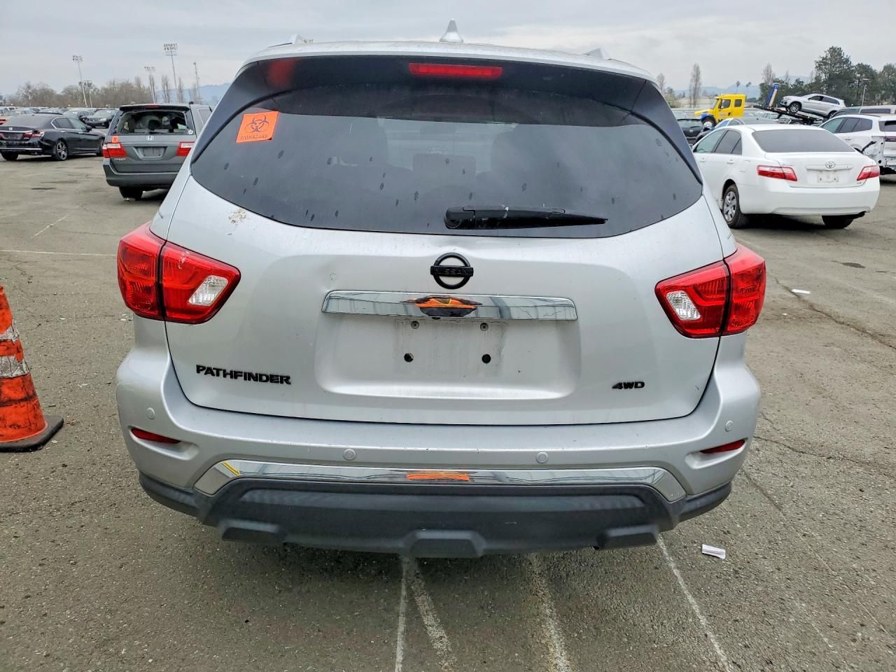 2019 Nissan Pathfinder s