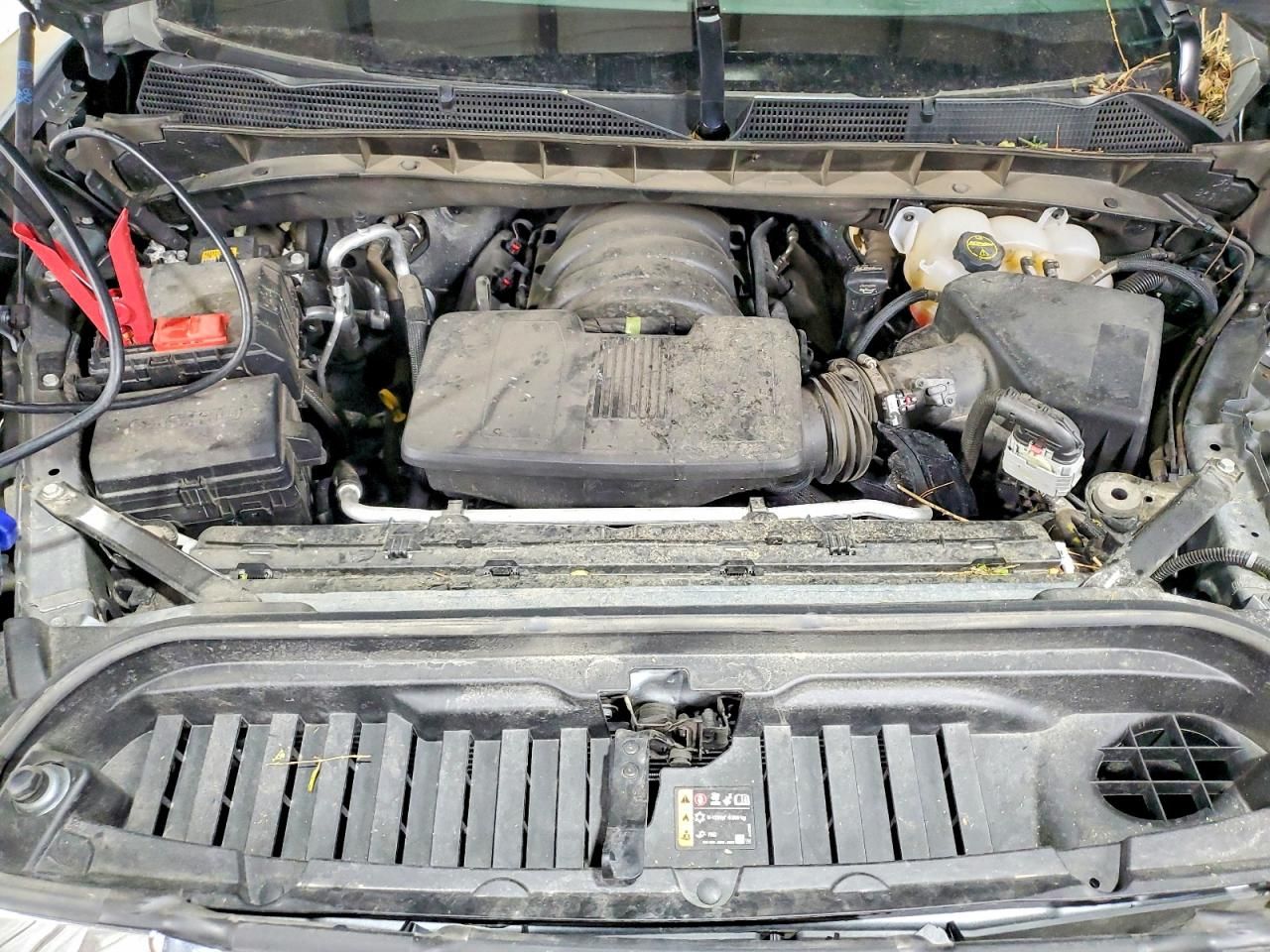 2025 GMC Sierra K1500 slt