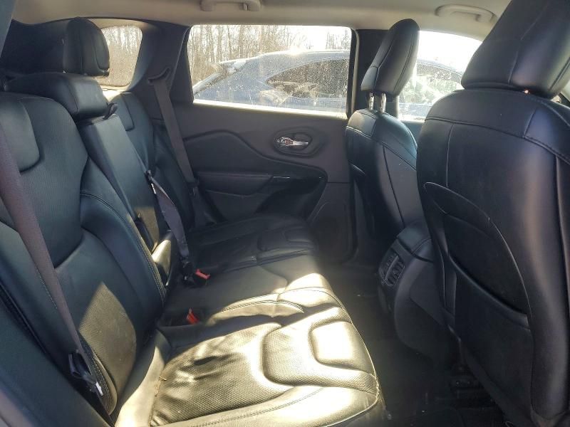 2022 Jeep Cherokee Latitude lux