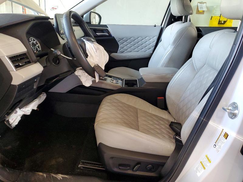 2022 Mitsubishi Outlander sel