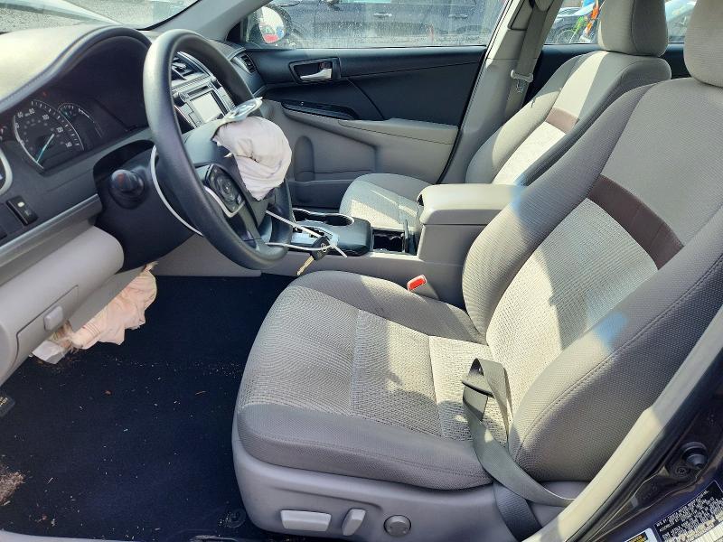 2014 Toyota Camry le