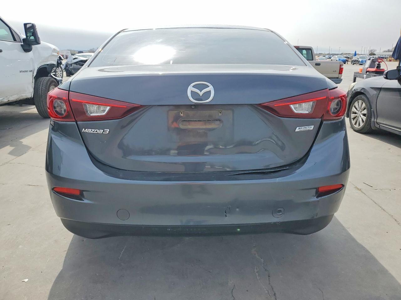 2016 Mazda 3 Sport