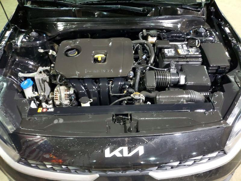 2023 KIA Forte lxs