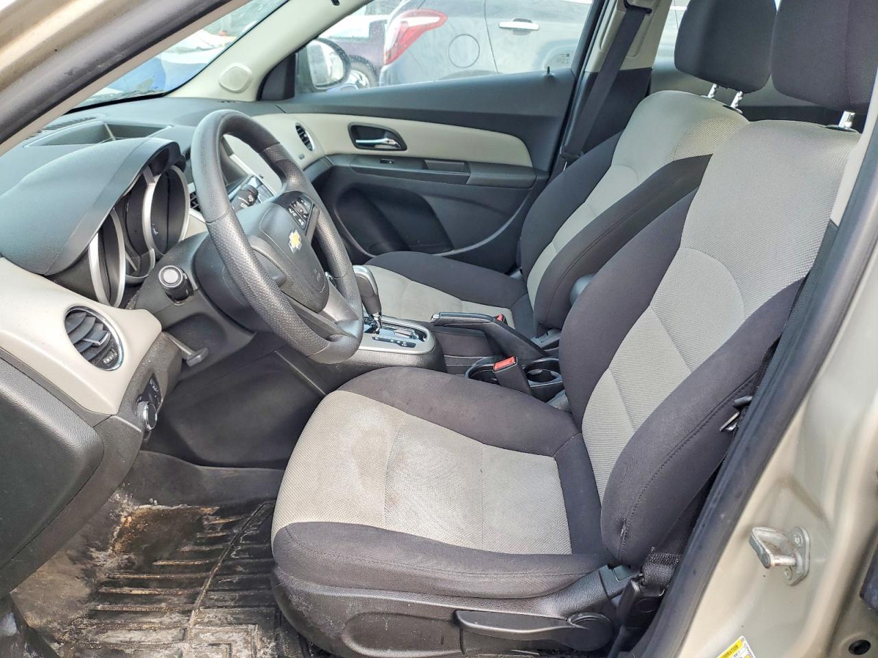 2013 Chevrolet Cruze ls