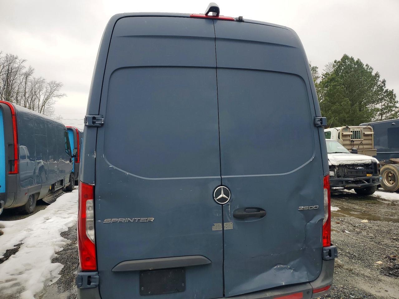 2019 Mercedes-Benz Sprinter 2500 Delivery Van