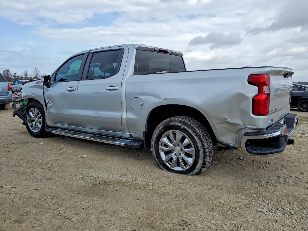 2021 Chevrolet Silverado K1500 lt