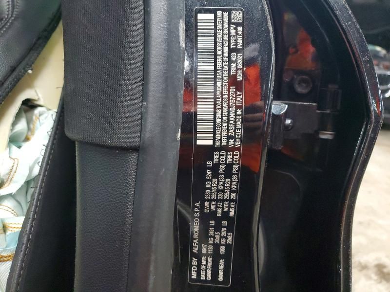 2018 Alfa Romeo Stelvio ti Sport