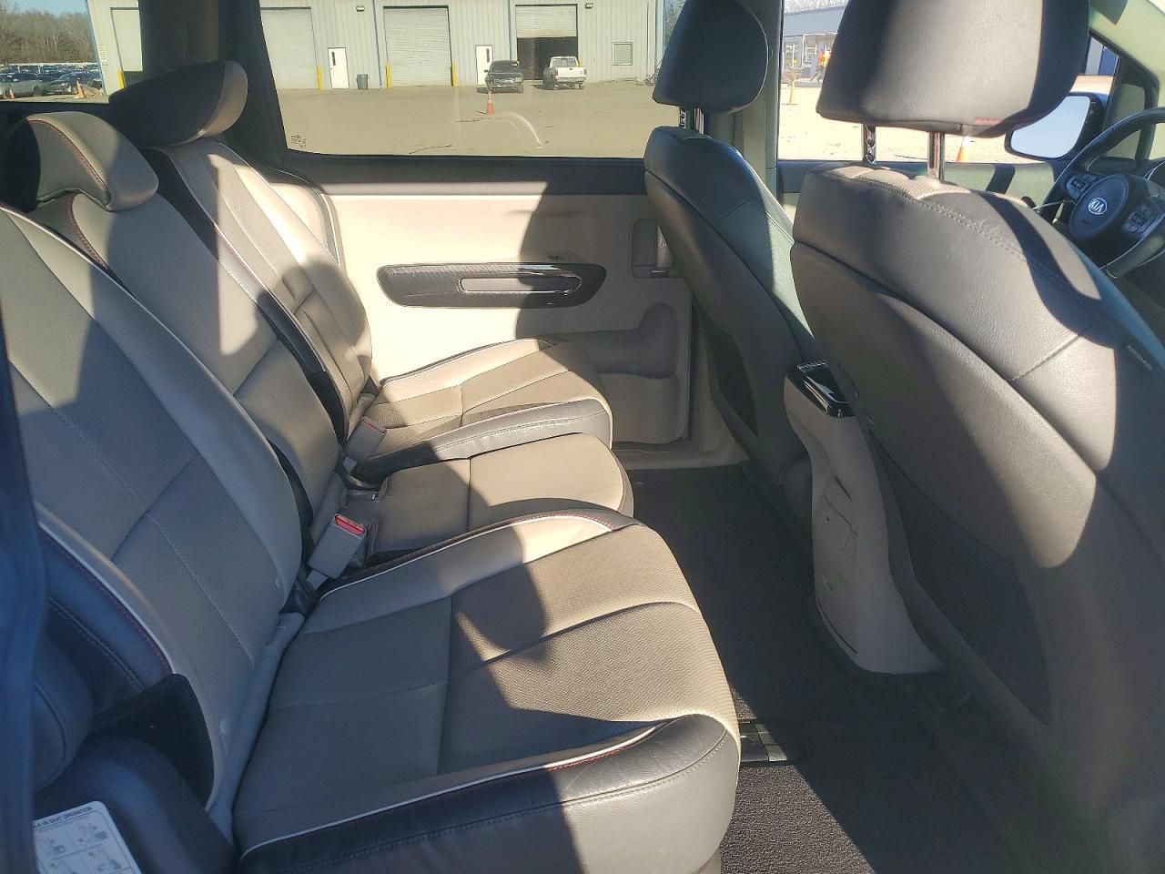 2018 KIA Sedona ex
