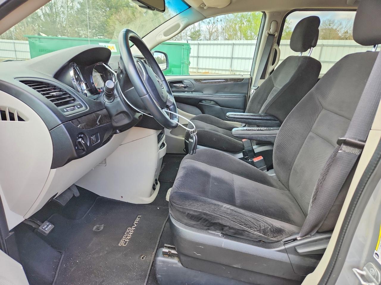 2014 Dodge Grand Caravan se