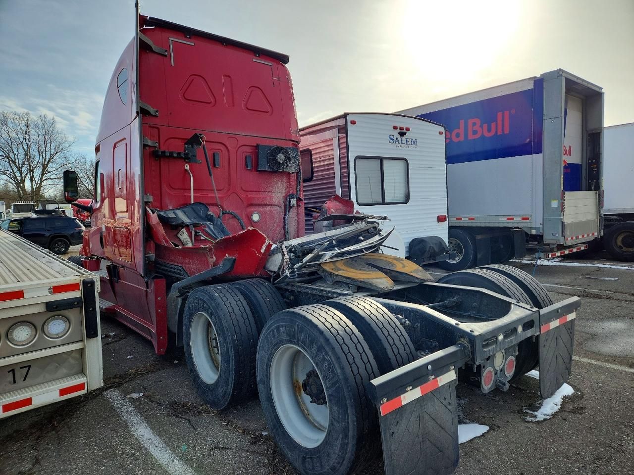2020 Freightliner Cascadia 126