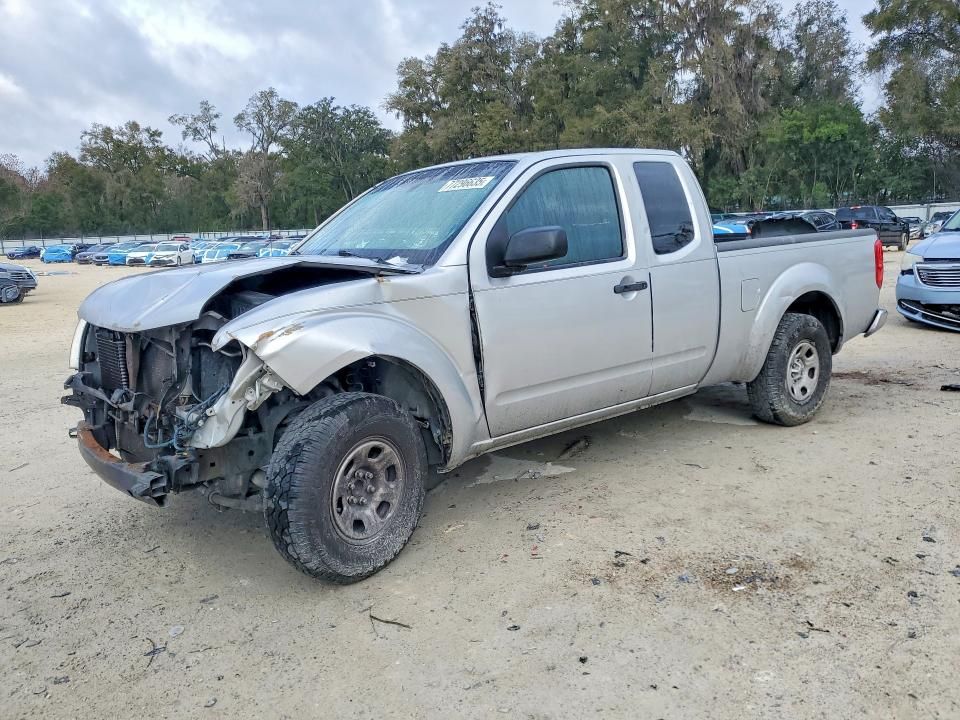2010 Nissan Frontier King cab se