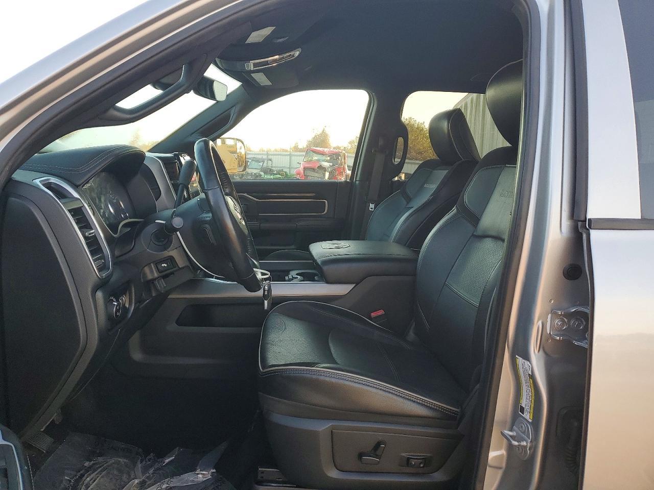 2022 Dodge 3500 Laramie