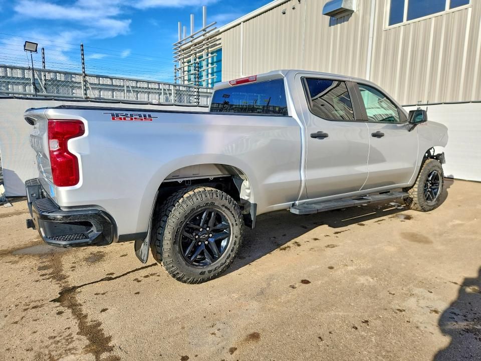 2022 Chevrolet Silverado K1500 Trail Boss Custom
