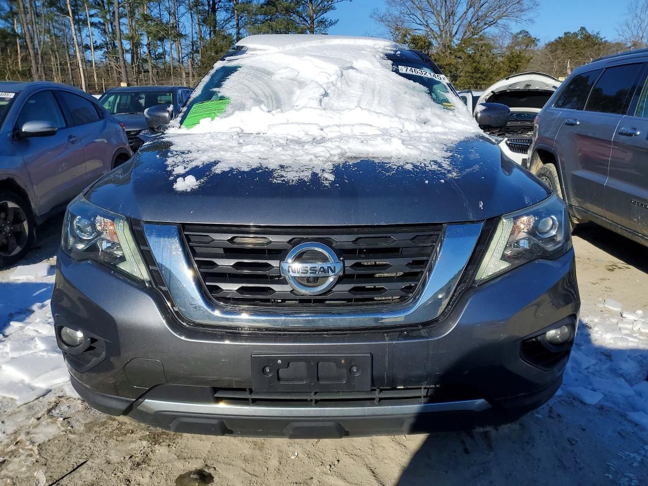 2017 Nissan Pathfinder s