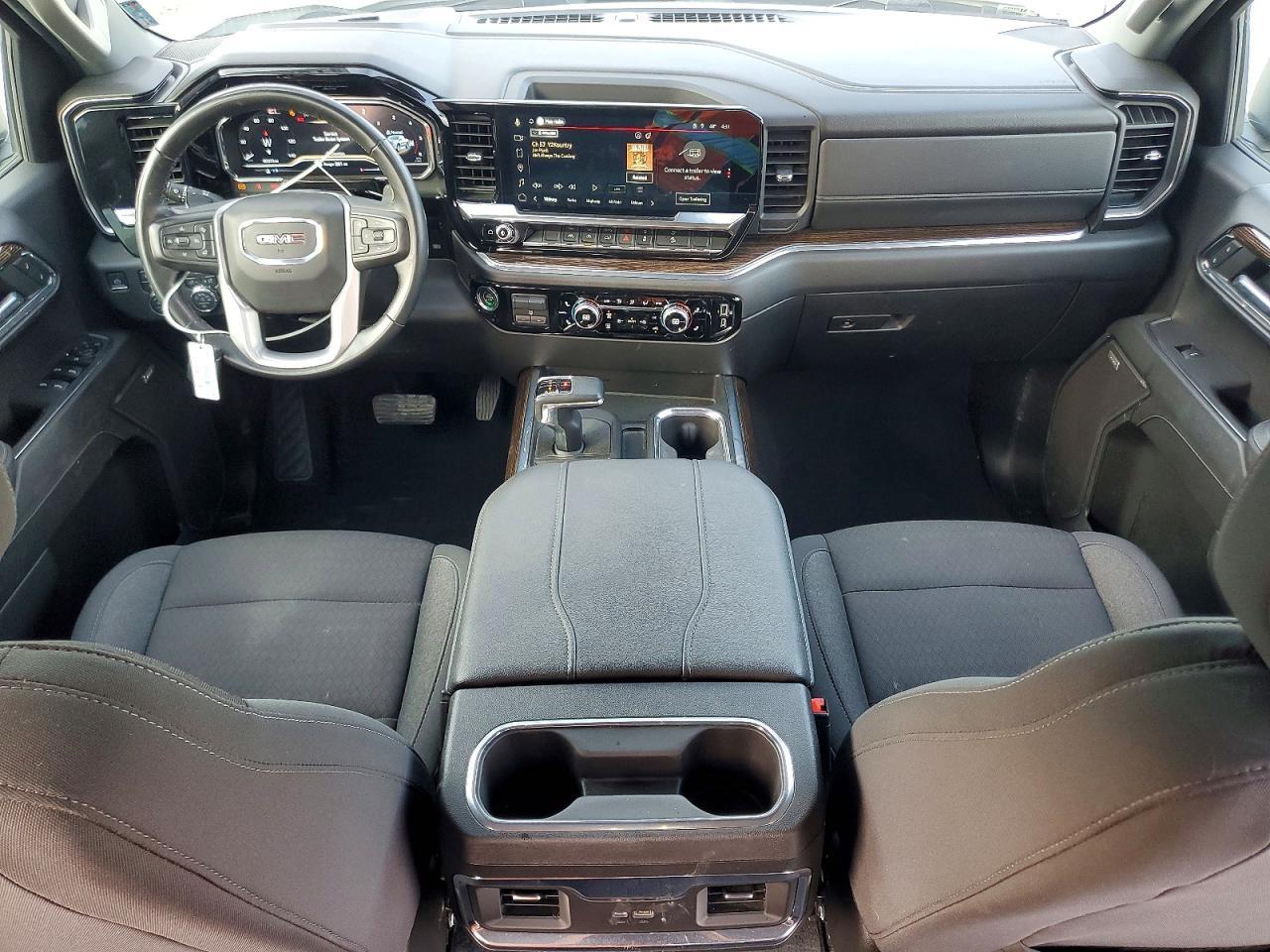 2024 GMC Sierra K1500 Elevation