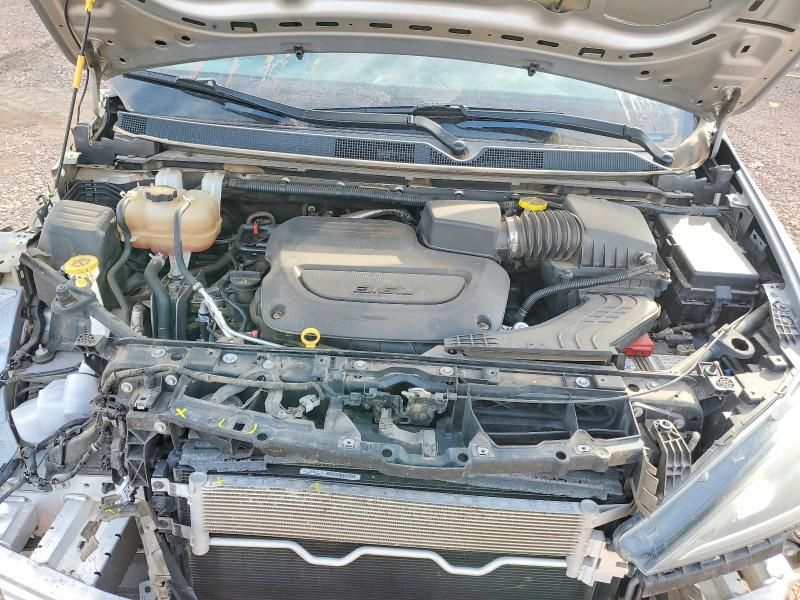 2020 Chrysler Pacifica Touring l