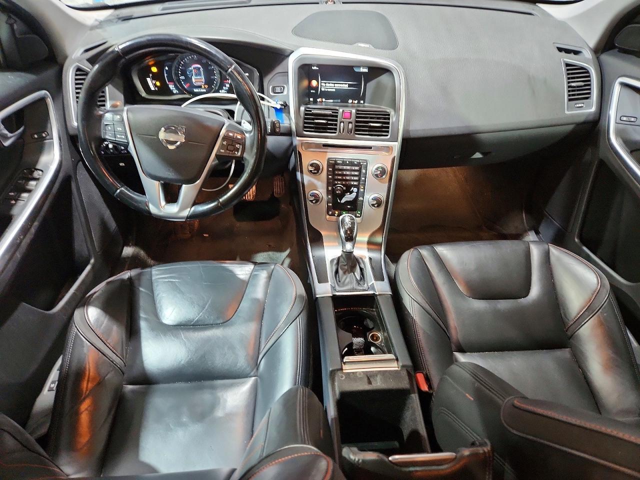 2015 Volvo Xc60 T6 Platinum