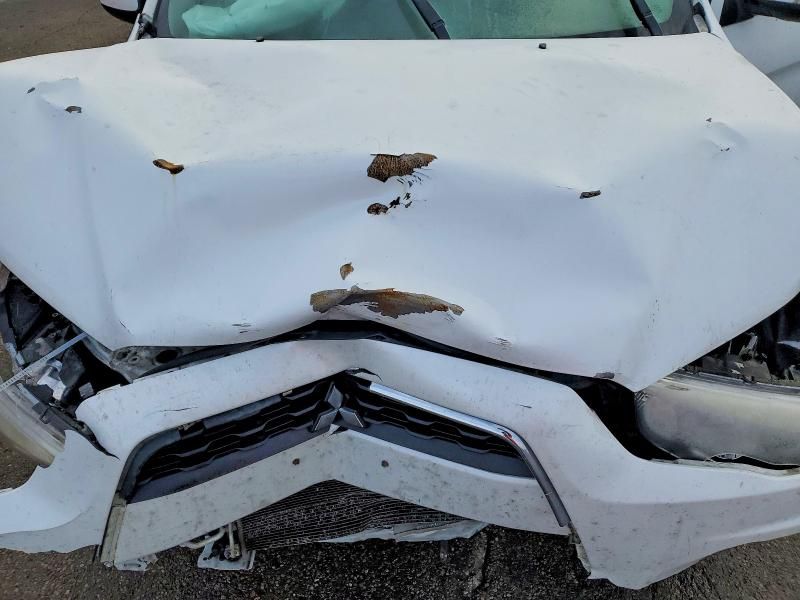 2014 Mitsubishi Outlander Sport es