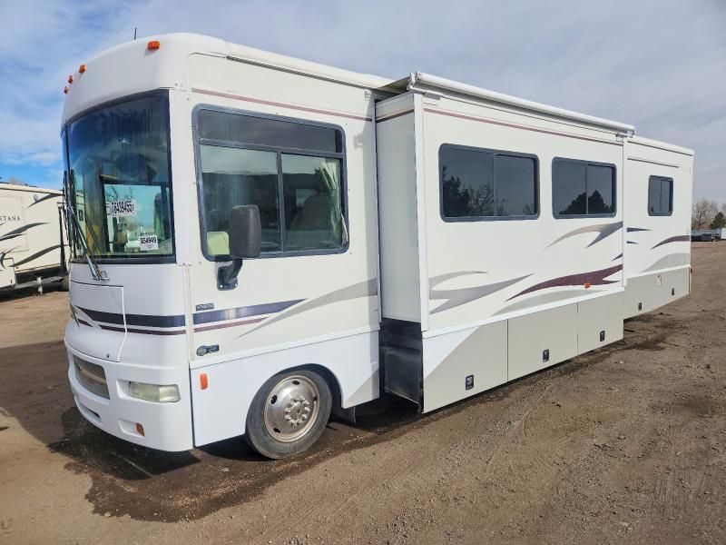 2005 Workhorse Custom Chassis P32 RV